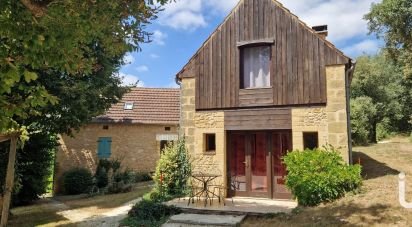 Maison 11 pièces de 270 m² à Veyrignac (24370)