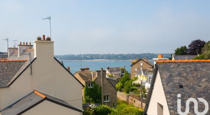 House 4 rooms of 101 m² in Saint-Malo (35400)