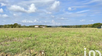 Land of 2,200 m² in Morlanne (64370)