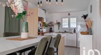 Maison 4 pièces de 88 m² à Saint-Louis-de-Montferrand (33440)