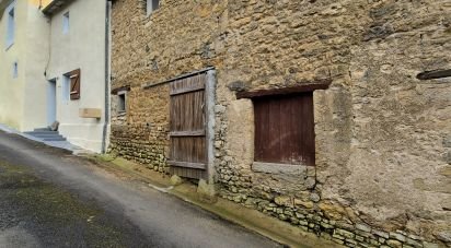 House 4 rooms of 88 m² in Thouars (79100)