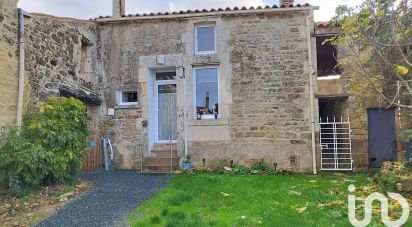 House 3 rooms of 66 m² in Marsais-Sainte-Radégonde (85570)