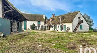 Maison 15 pièces de 300 m² à Château-Renard (45220)