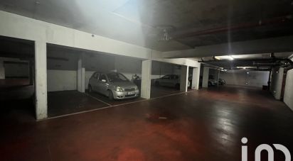 Parking of 172 m² in Marseille (13013)