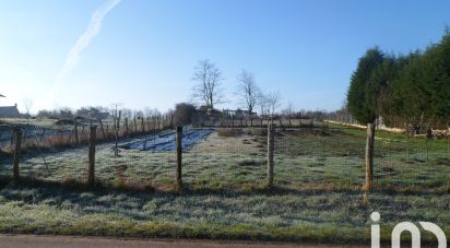 Land of 832 m² in Rouvray (89230)