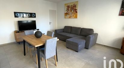 Apartment 2 rooms of 45 m² in Carqueiranne (83320)