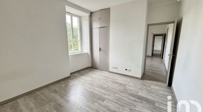 Appartement 3 pièces de 50 m² à Vals-les-Bains (07600)