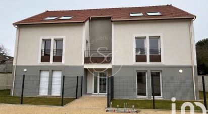 Building in Corbeil-Essonnes (91100) of 300 m²