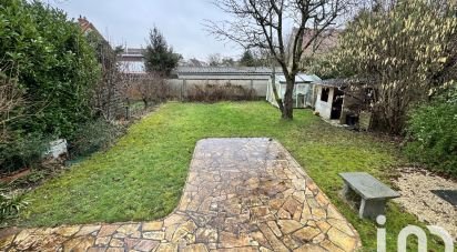 House 6 rooms of 110 m² in Chilly-Mazarin (91380)