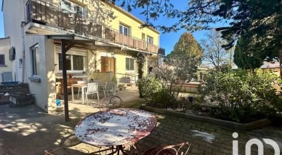 House 8 rooms of 200 m² in Saint-Paul-de-Fenouillet (66220)