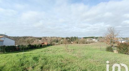 Land of 7,285 m² in Thouars (79100)