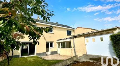 Maison 4 pièces de 94 m² à Mauges-sur-Loire (49410)