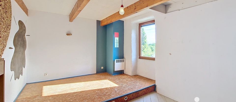 Maison 6 pièces de 191 m² à Chavanoz (38230)