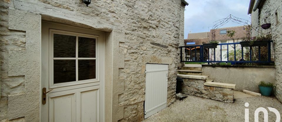 Village house 6 rooms of 172 m² in Saint-Cyr-les-Colons (89800)