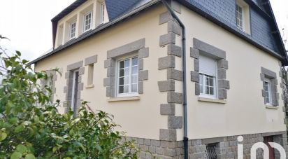 Traditional house 7 rooms of 155 m² in Mayenne (53100)