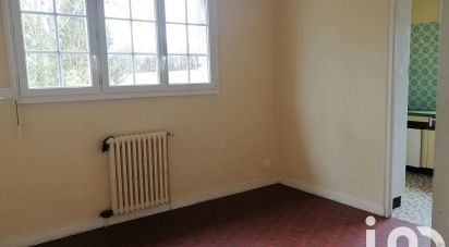 Traditional house 7 rooms of 155 m² in Mayenne (53100)