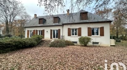 Traditional house 6 rooms of 261 m² in Le Subdray (18570)