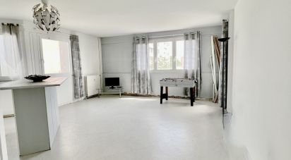 Appartement 3 pièces de 68 m² à Évry (91000)