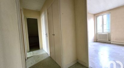 Appartement 4 pièces de 55 m² à Clermont-Ferrand (63000)