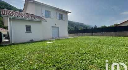 Maison 4 pièces de 84 m² à Tencin (38570)