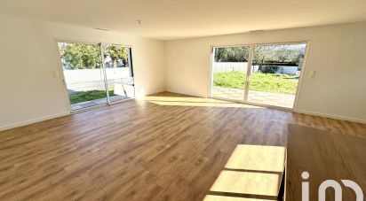 Maison 4 pièces de 124 m² à Rontignon (64110)