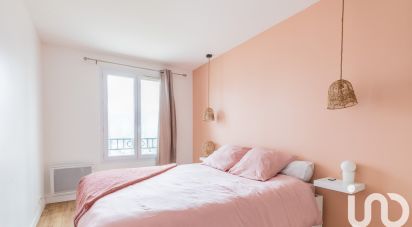 Apartment 2 rooms of 45 m² in Le Coudray-Montceaux (91830)