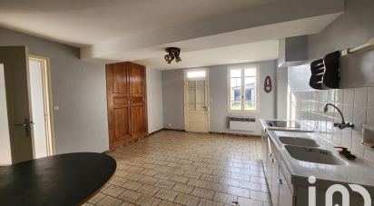 Maison de campagne 2 pièces de 79 m² à LORETZ D'ARGENTON (79290)