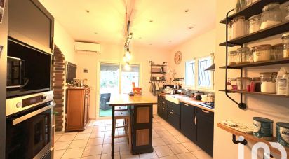 House 4 rooms of 137 m² in Labrit (40420)