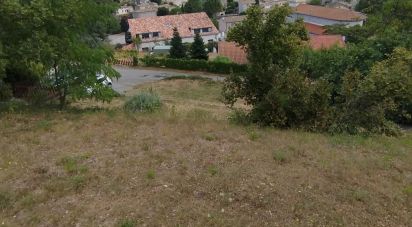 Land of 1,000 m² in Alissas (07210)