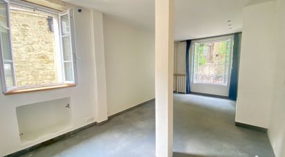 Appartement 1 pièce de 34 m² à Paris (75018)