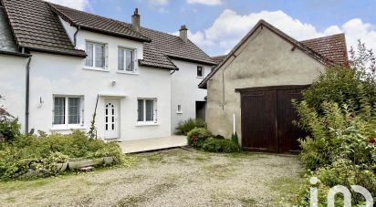 House 5 rooms of 122 m² in Senillé-Saint-Sauveur (86100)