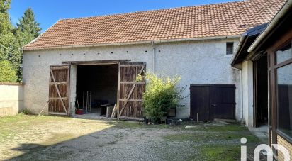 House 4 rooms of 127 m² in Naintré (86530)