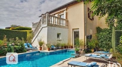 House 4 rooms of 105 m² in Francheville (69340)