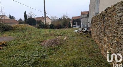 Land of 357 m² in Villecresnes (94440)