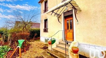 Country home 5 rooms of 122 m² in Châteauneuf-Val-de-Bargis (58350)