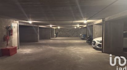 Parking of 15 m² in Paris (75014)