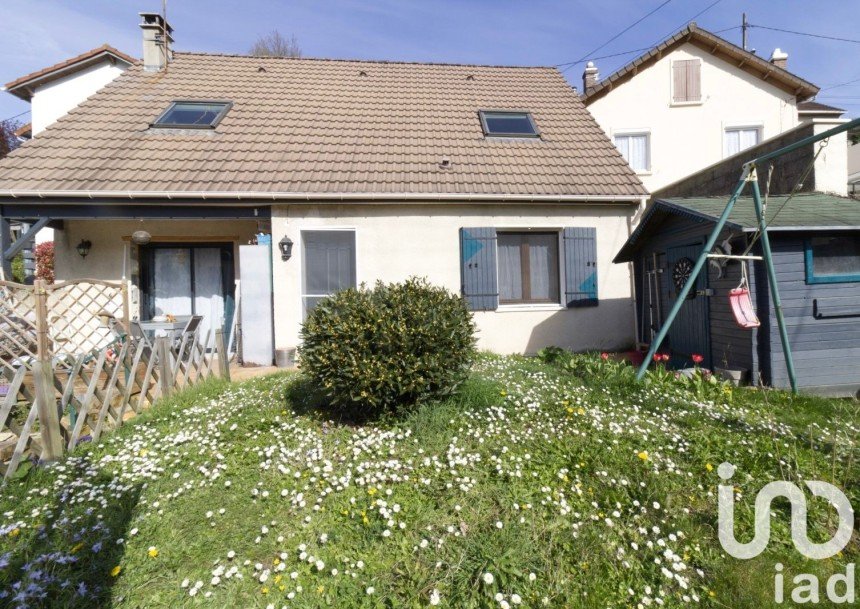 House 7 rooms of 115 m² in Fosses (95470)