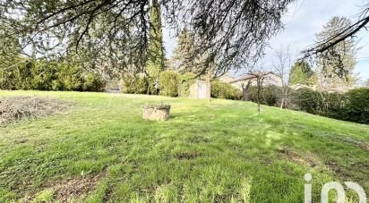 Terrain de 821 m² à Fontaines-Saint-Martin (69270)