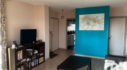 Apartment 4 rooms of 78 m² in Saint-André-les-Vergers (10120)