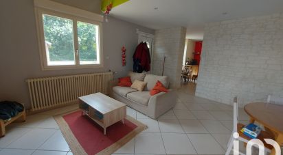 House 4 rooms of 86 m² in Mouchamps (85640)