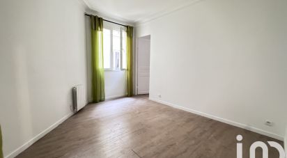 Appartement 3 pièces de 42 m² à Paris (75010)