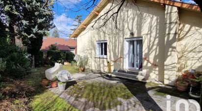 Traditional house 6 rooms of 165 m² in Seyssins (38180)