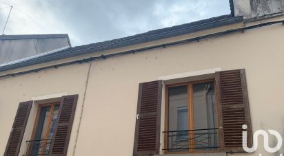 Building in La Ferté-sous-Jouarre (77260) of 300 m²