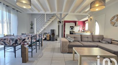 Maison 6 pièces de 105 m² à Champagné (72470)