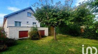 House 6 rooms of 110 m² in Pontault-Combault (77340)