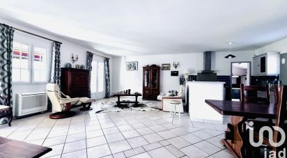 Traditional house 5 rooms of 109 m² in Puget-sur-Argens (83480)