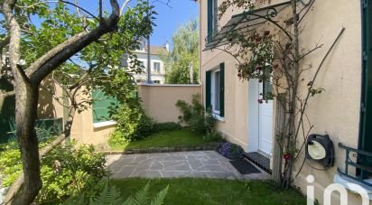 Traditional house 7 rooms of 164 m² in Fontenay-sous-Bois (94120)