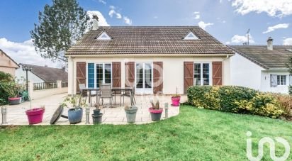 Traditional house 6 rooms of 140 m² in Ferrières-en-Brie (77164)