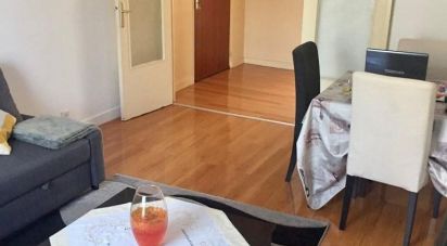 Apartment 3 rooms of 77 m² in Tours (37200)