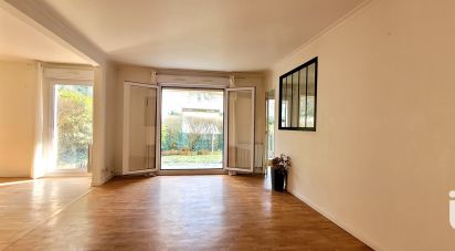 Apartment 5 rooms of 103 m² in Poissy (78300)